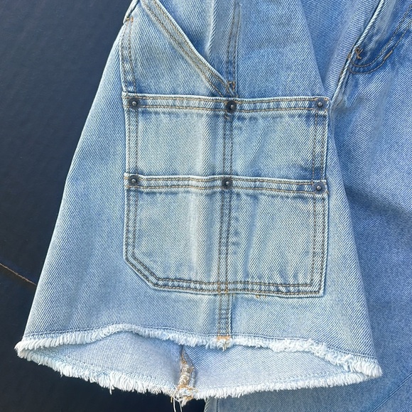 New GUESS Go Hawkins Carpenter Shorts SZ 30/31 available - Picture 4 of 11